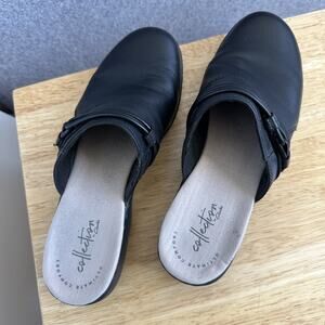 Clarks Leisa Clover Women's Black Leather Slides Clogs Size 7.5 Comfort Shoes